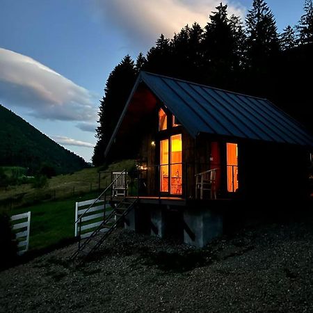 Bramble Tiny House Zarnesti Exterior foto